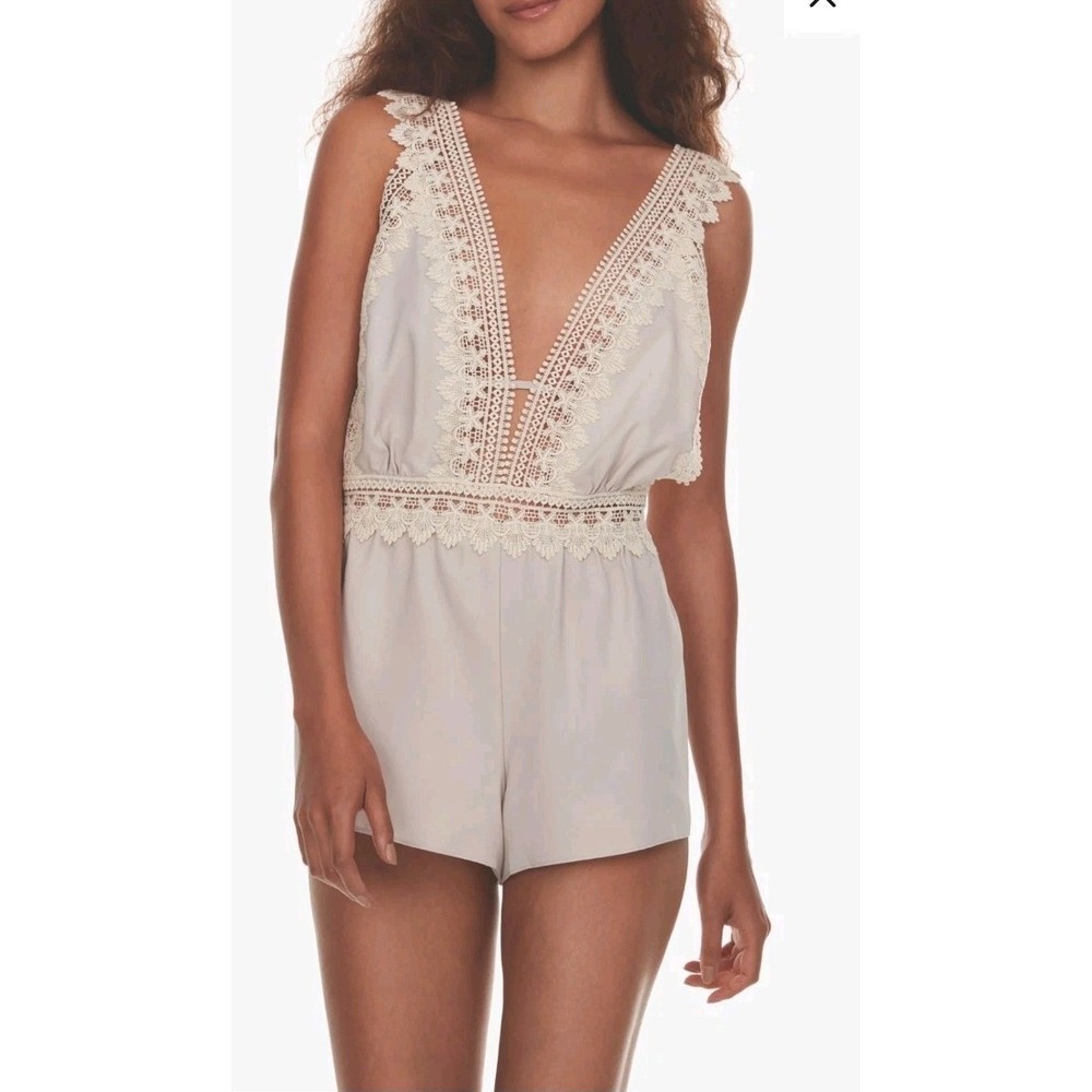 NEW Flora Nikrooz Blyth Matte Bridal Romper Crochet Trim Size Medium Ivory Bride